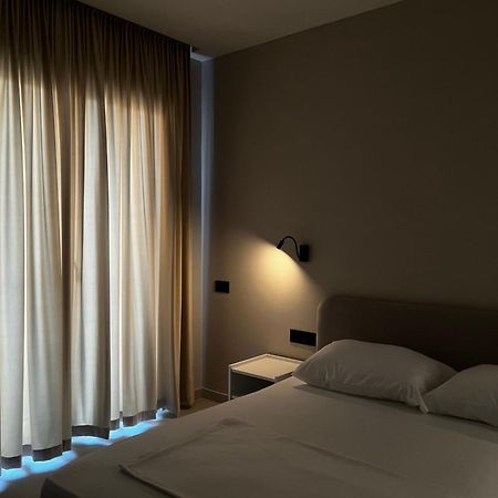 Vlorë Lian'S Rooms מראה חיצוני תמונה