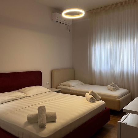 Vlorë Lian'S Rooms מראה חיצוני תמונה