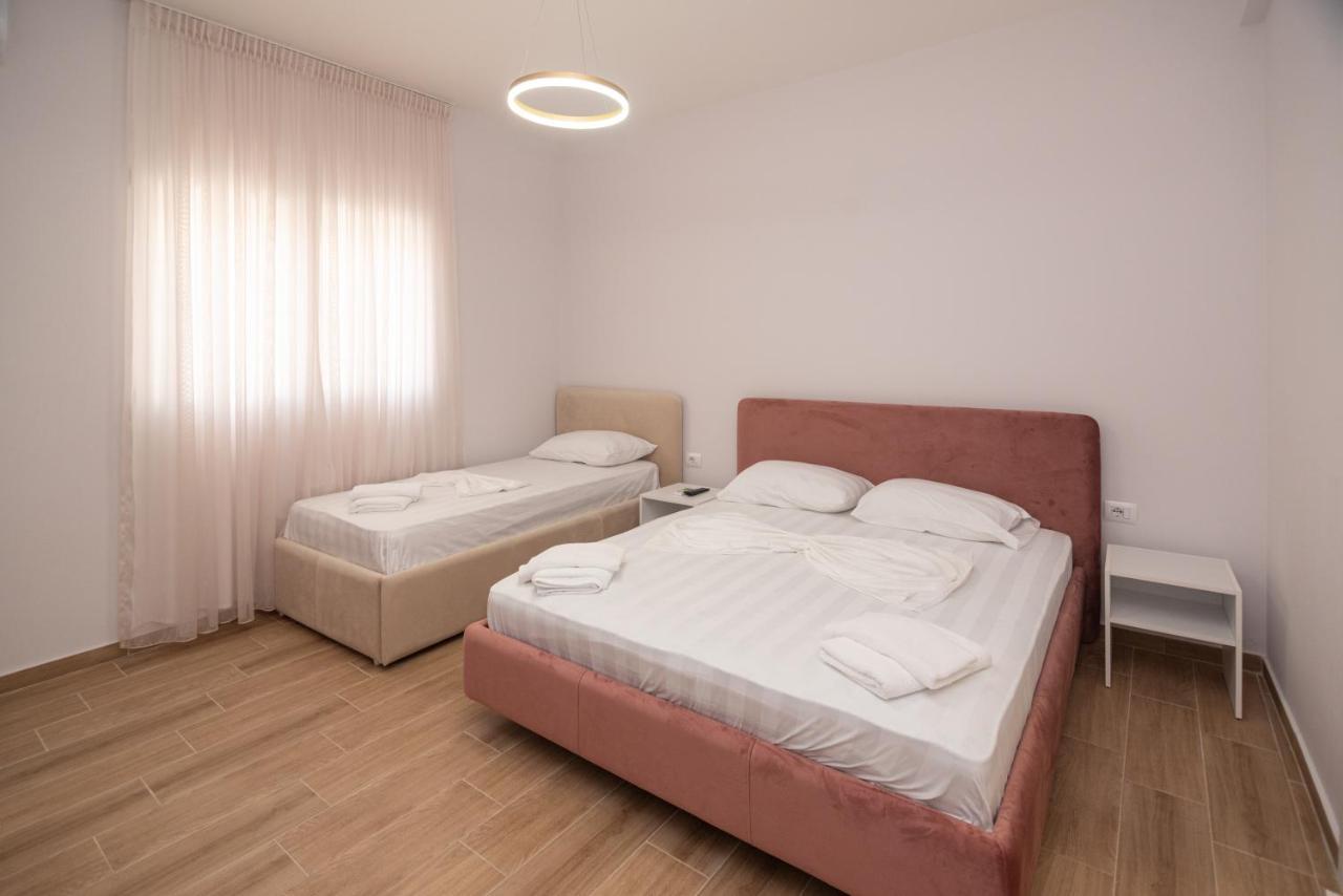 Vlorë Lian'S Rooms מראה חיצוני תמונה