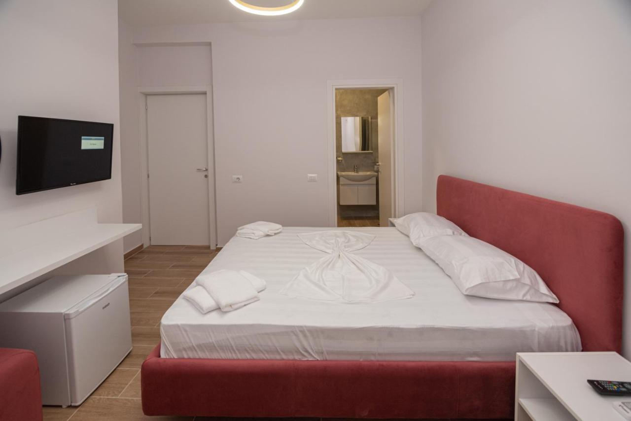 Vlorë Lian'S Rooms מראה חיצוני תמונה