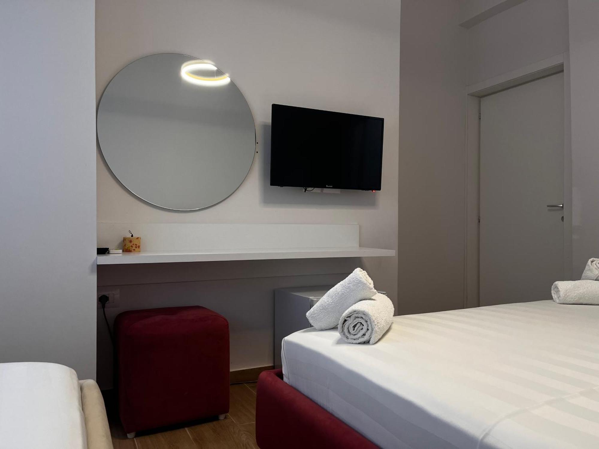 Vlorë Lian'S Rooms מראה חיצוני תמונה